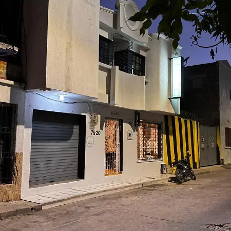 Hostal Mi Casa 18 Jj